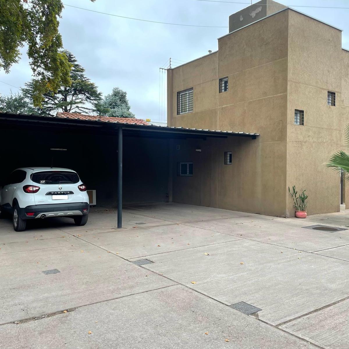 Duplex de 2 Dorm. en Venta en Carrodilla 2