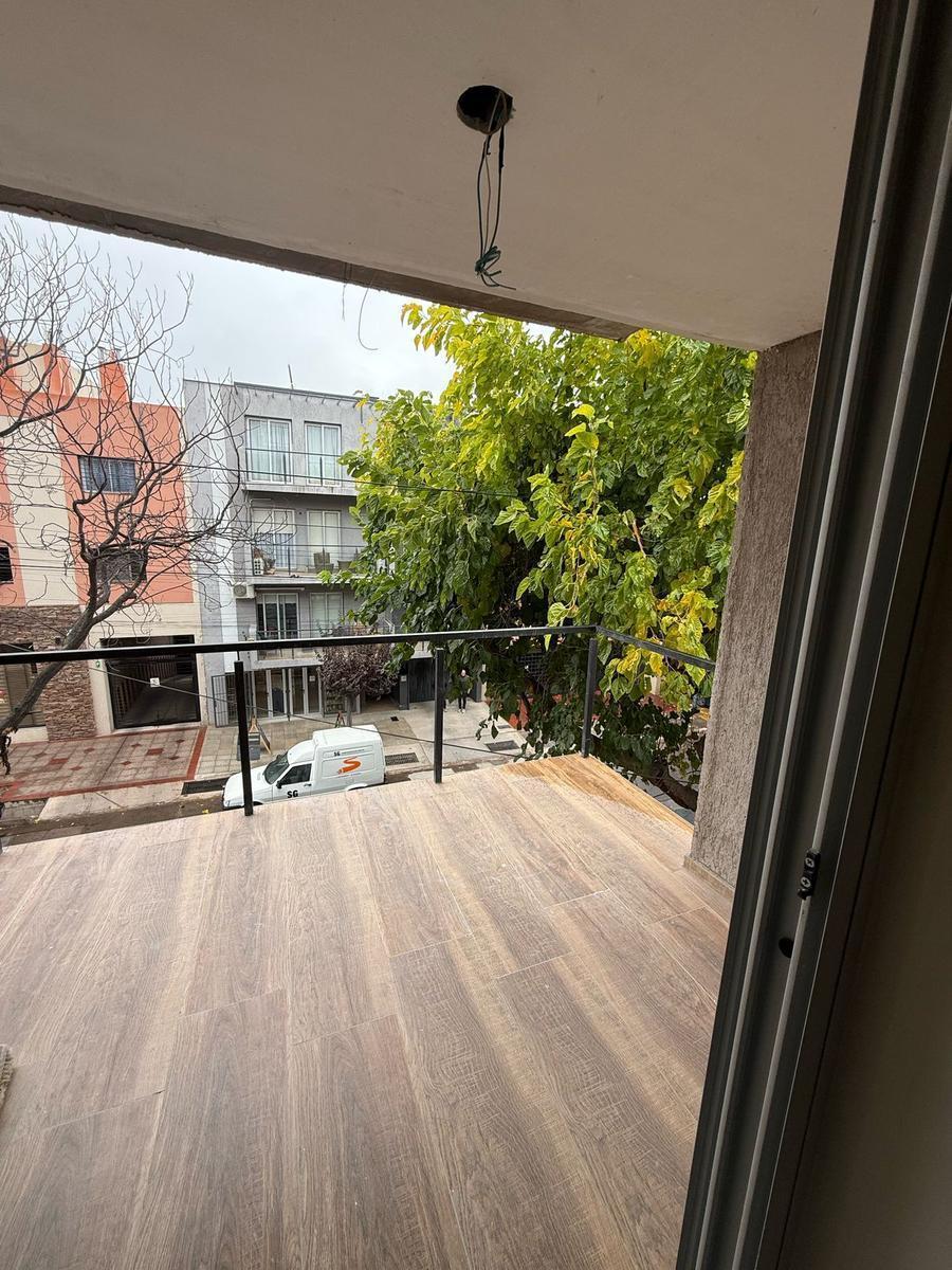 Departamento en B° Bombal - Calle Tucumán 4