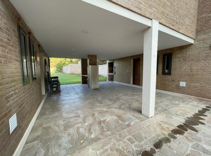 Duplex en Alquiler en Bermejo 4