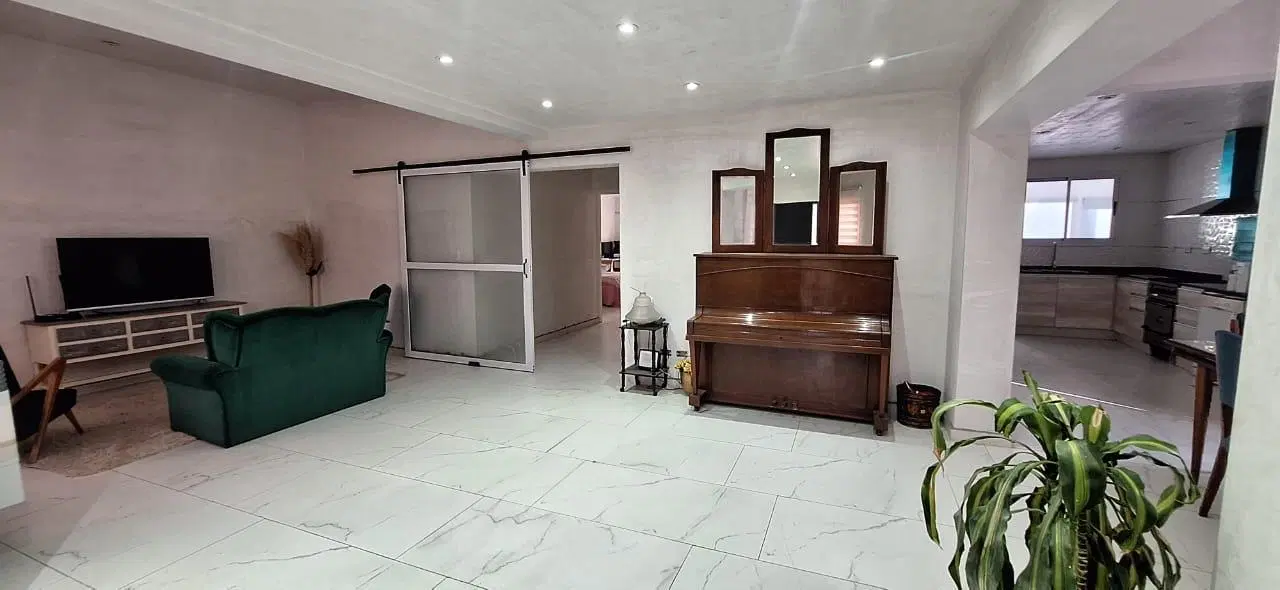 Casa en alquiler de 4 dormitorios en Barrio Santa Angela, Godoy Cruz 3