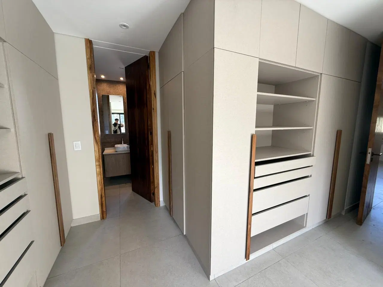 Casa de 3 habitaciones en venta en calle Larrea, Chacras de Coria 4
