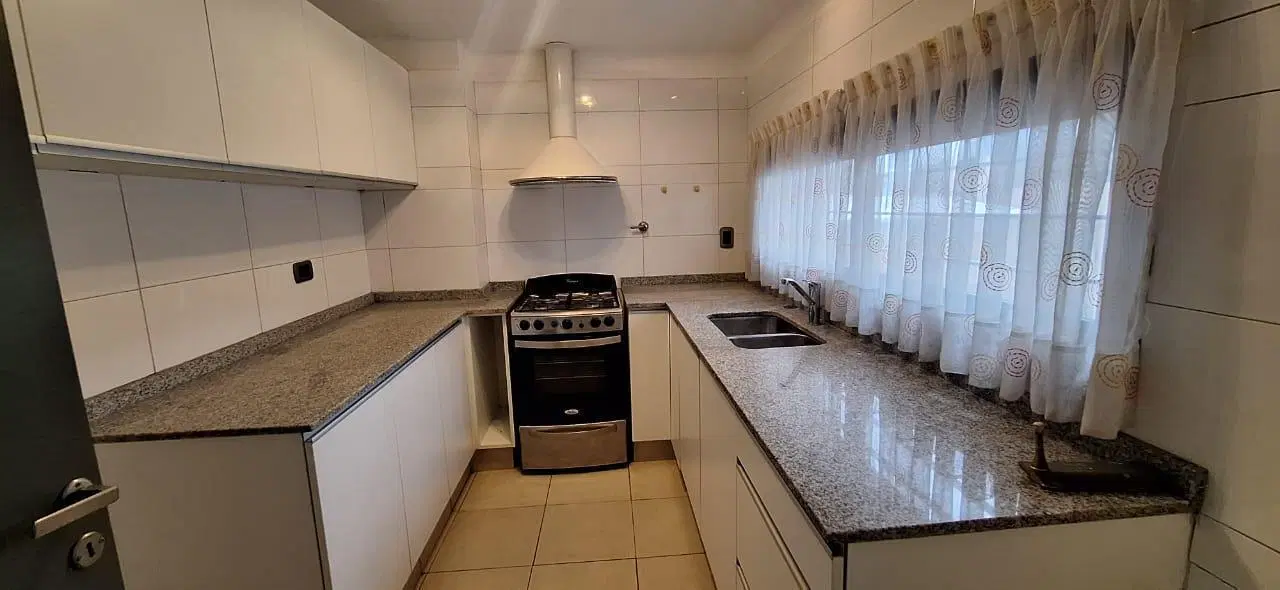 Departamento en Alquiler de 2 dormitorios en Quinta Sección 5