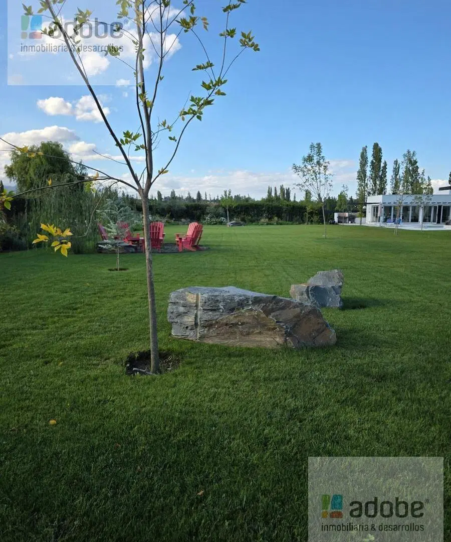 Casa en B° Viñas de Ortiz 8