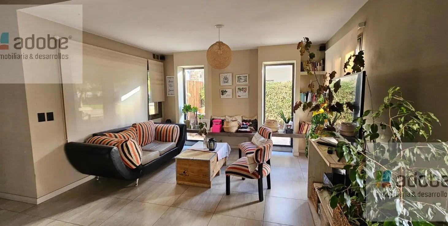 Casa en B° Terruñoz de Araoz II- Maipú 5