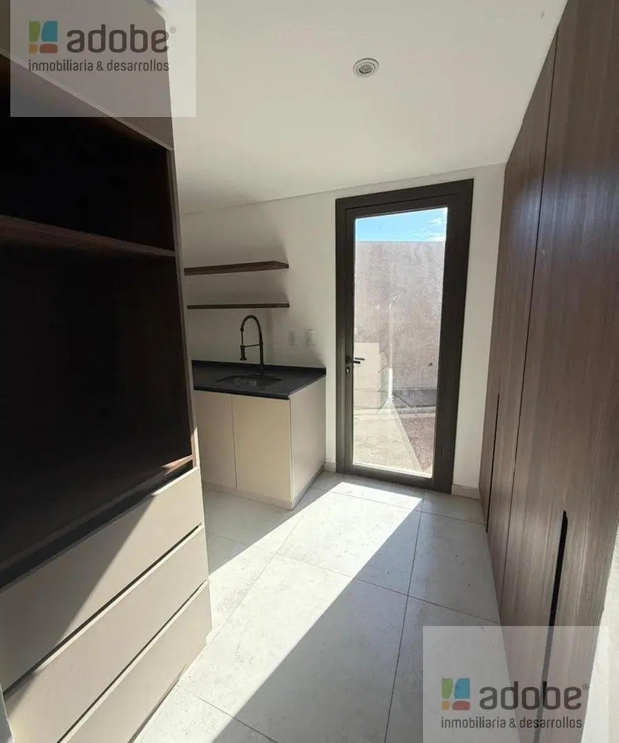 Casa en B° Gran Boedo-  Lujan De Cuyo 4
