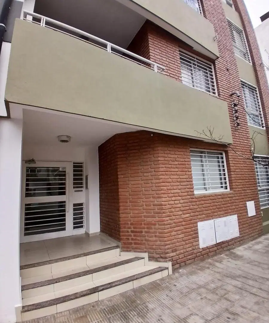Alquiler Departamento amplio y luminoso en Cofico: 1 dormitorio + escritorio, listo para mudarte 2