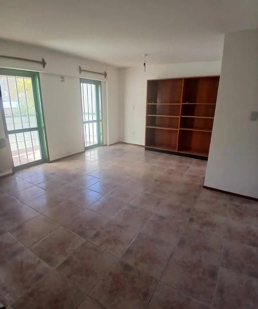 En venta Departamento externo de 2 dormitorios con balcón en Nueva Córdoba, ideal para vivir o inver 2