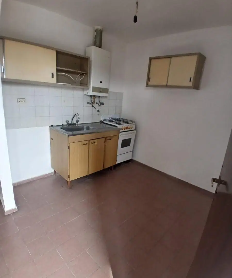 Departamento externo de 1 dormitorio en venta, luminoso, recien pintado y APTO CREDITO 3