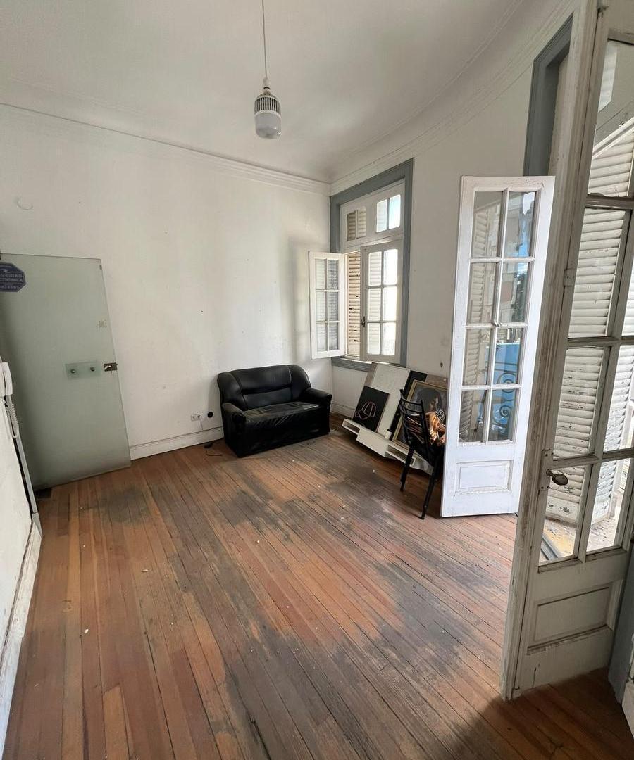 Foto de ALQUILO OFICINA CON BALCON - CENTRO, imagen 2