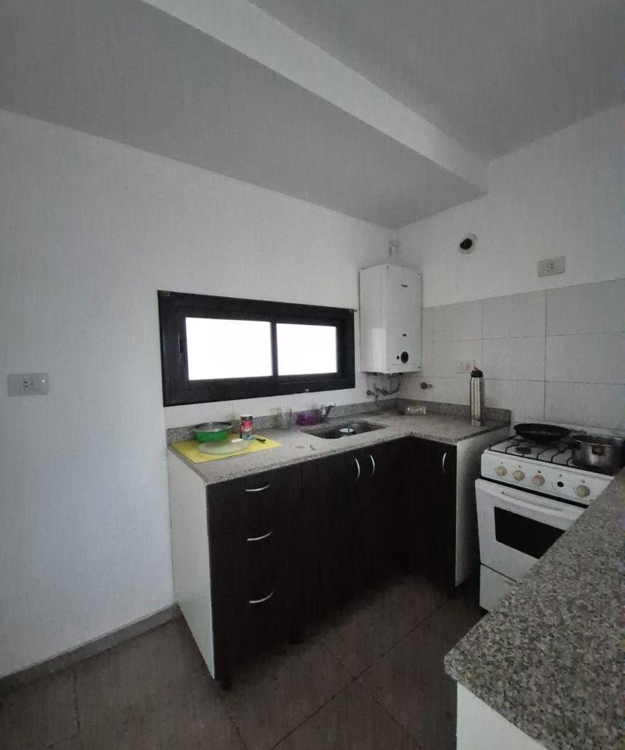 Foto de Departamento de 1 dormitorio en alquiler con terraza y asador en Alto, imagen 2