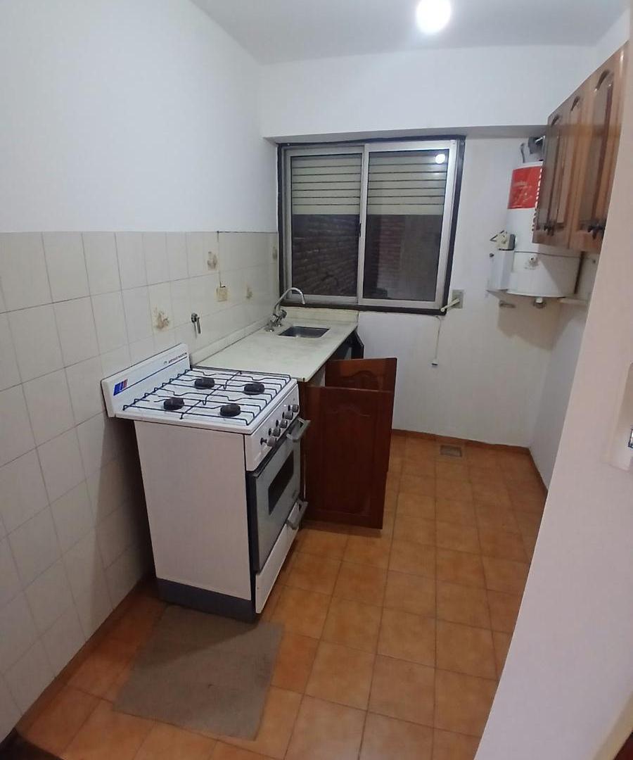 Foto de Monoambiente en alquiler apto uso profesional, a una cuadra de, imagen 2