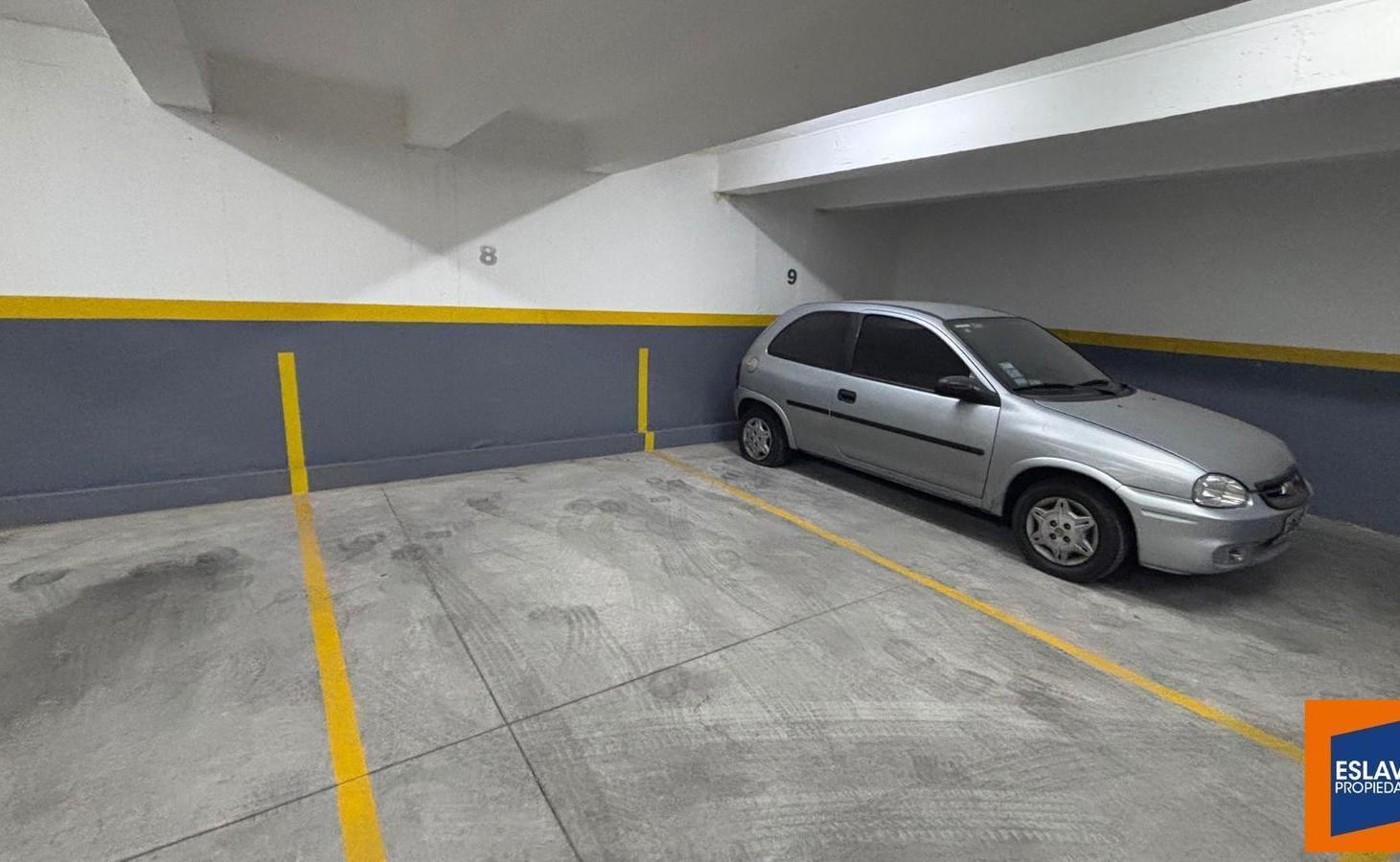 Cochera en Alberdi - Venta - Mataderos