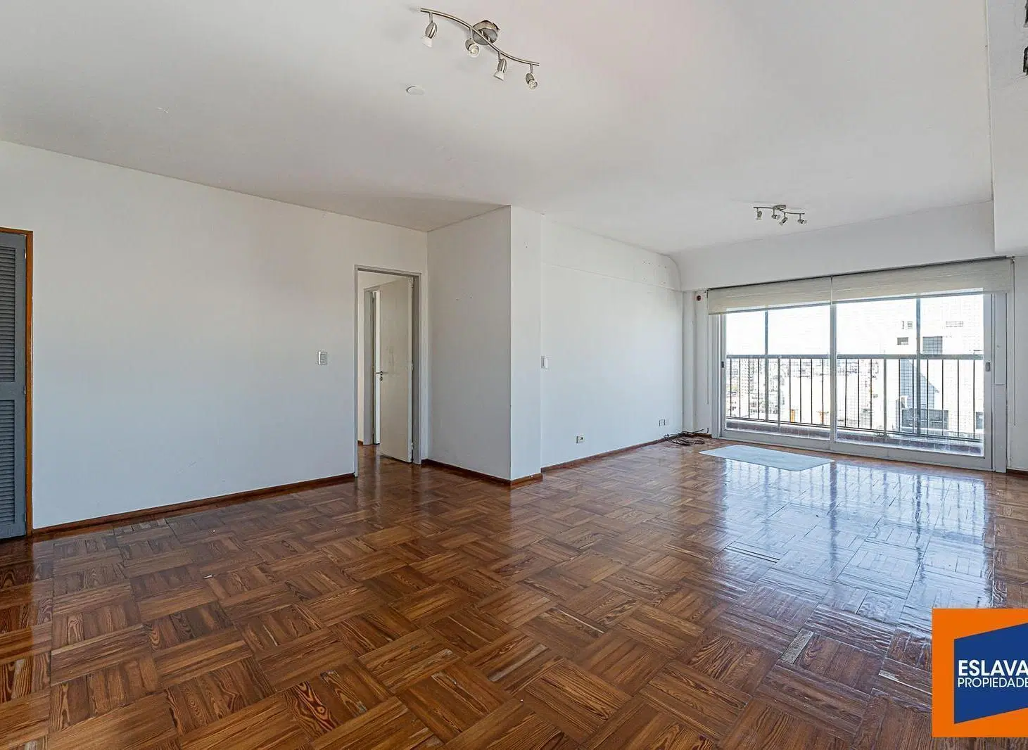Departamento 4 amb en torre al frente en Villa Urquiza 5