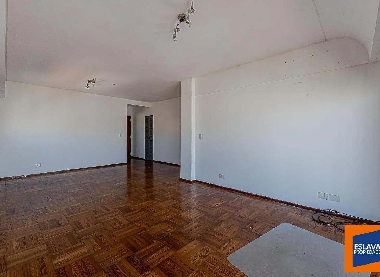 Departamento 4 amb en torre al frente en Villa Urquiza 2