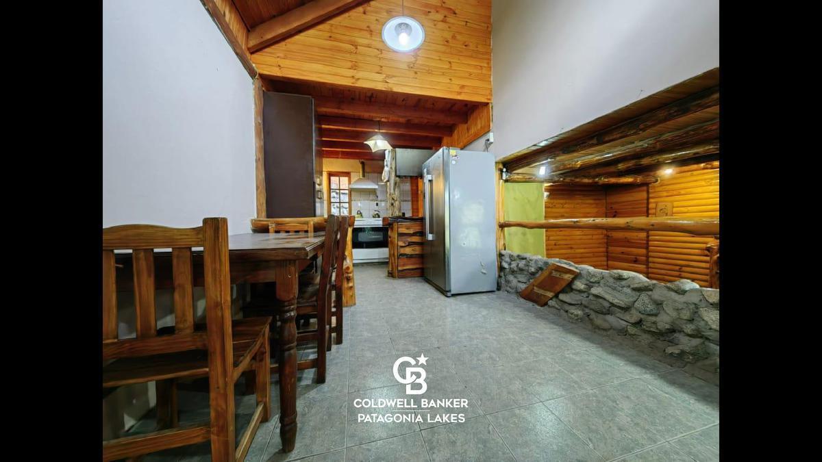 Venta Casa 5 Ambientes 157 m² Sobre Lote 975 m² en Barrio Norte Villa La Angostura 1