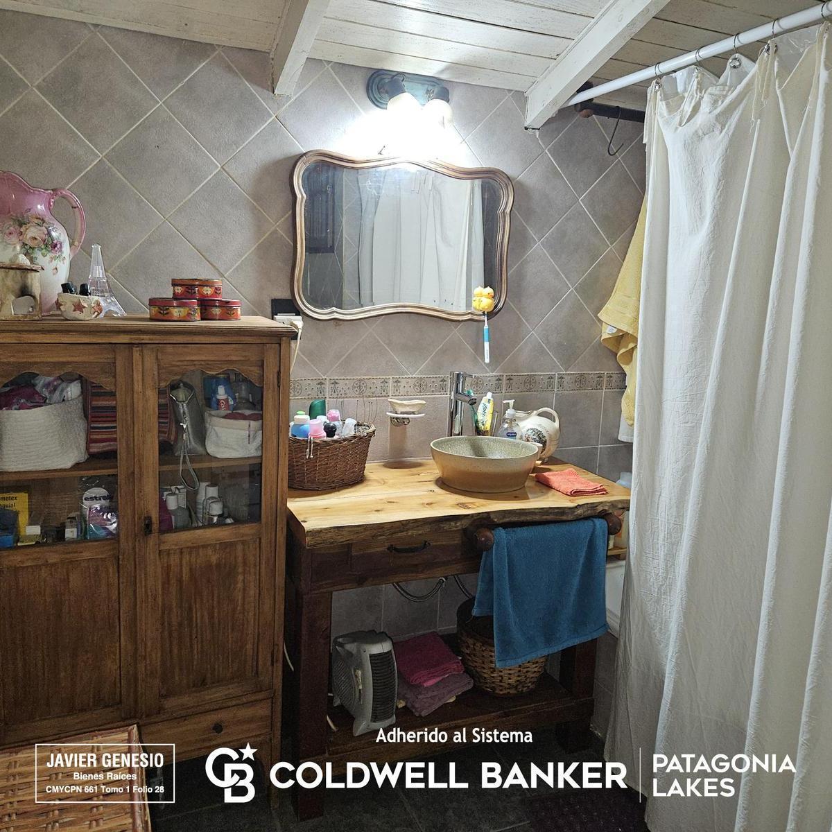 Venta Casa Departamento 3 Dorm. 135 m², Lote 1138 m², Barrio Norte, Villa La Angostura 4