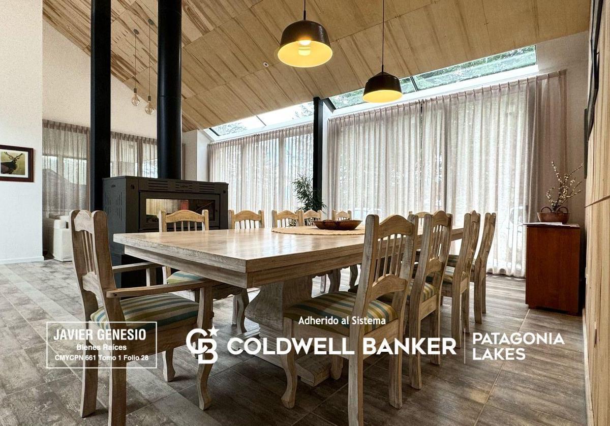 Venta Casa 250 m² Cubiertos en Lote de 3.270 m² Barrio en La Zona del Puerto Villa La Angostura 1