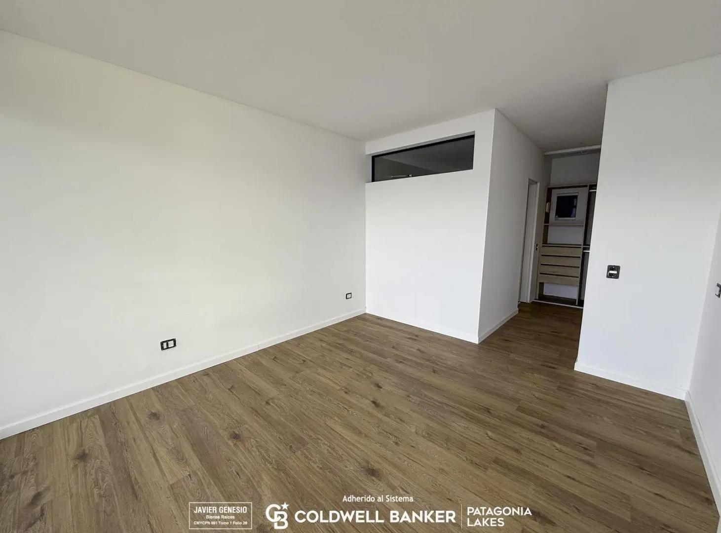 VENTA Departamento 80,47m2 Premium  vista y costa de lago UF704 Villa La Angostura 5
