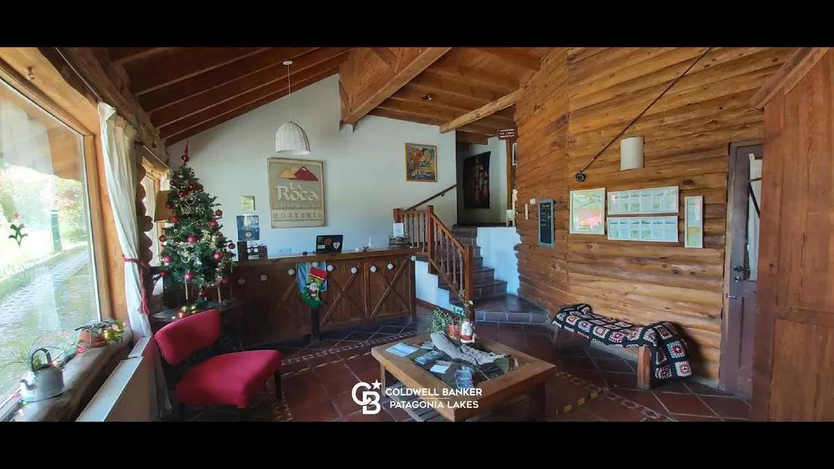VENTA Hostería céntrica de 10 habitaciones + local comercial gastronómico en Villa La Angostura 3