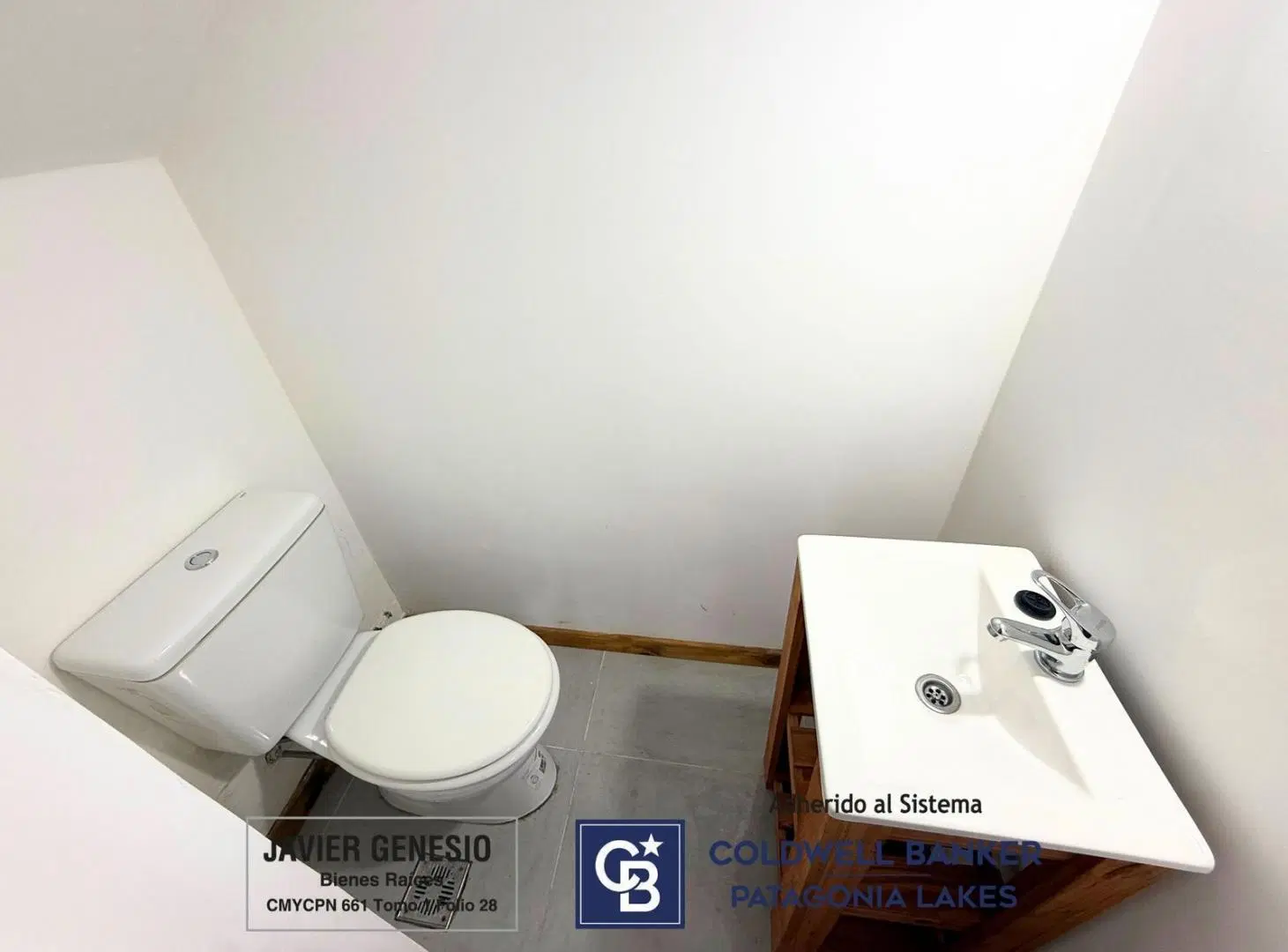 VENTA CASA DUPLEX 70m2 Barrio Norte  - Villa La Angostura 2