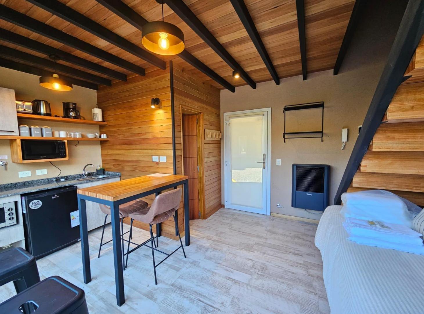 Foto de VENTA Departamento 2 ambientes UF6, parque privado amoblado, Villa La, imagen 5