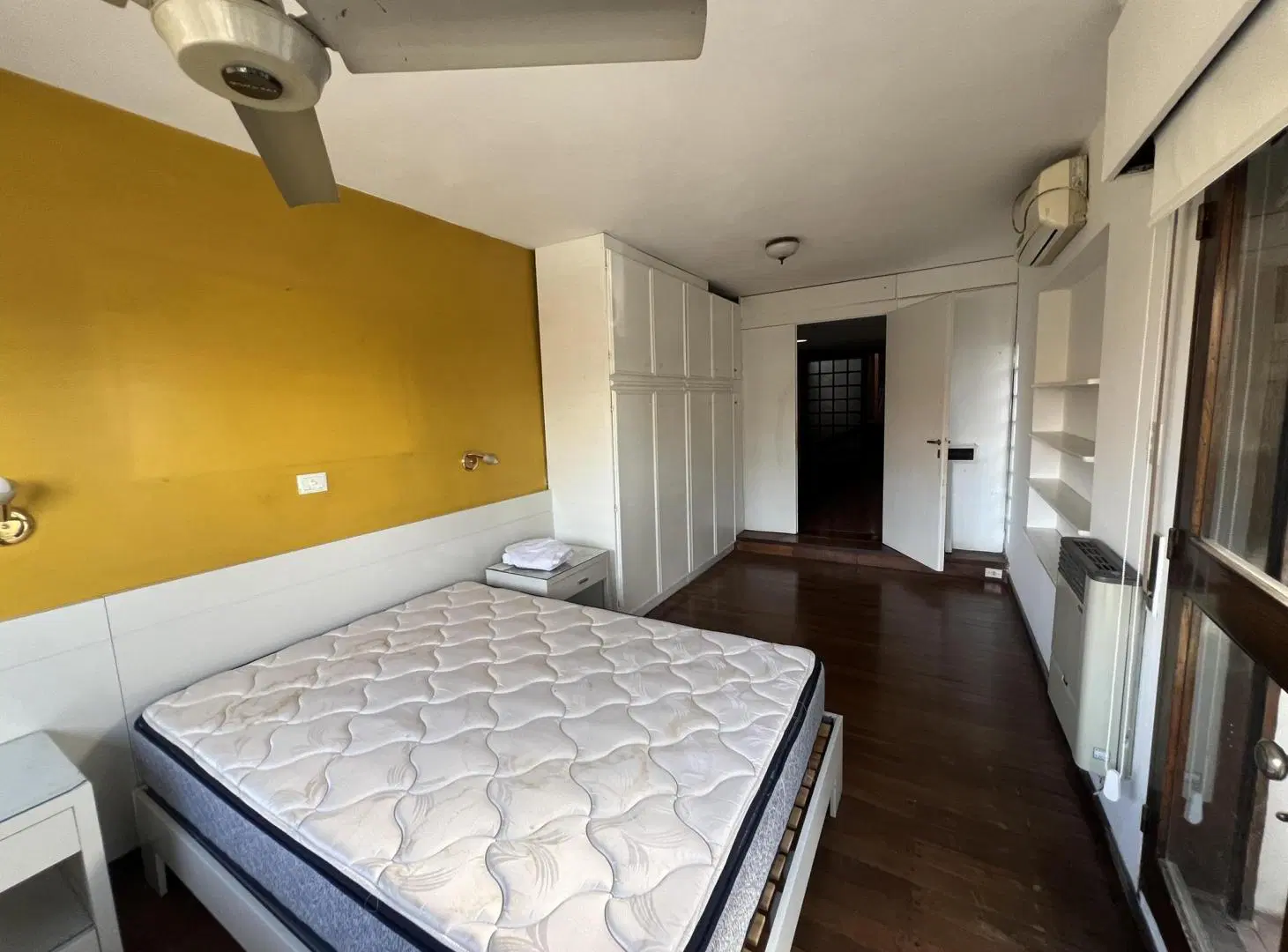 Casa en alquiler con cochera y patio en Colinas de Vélez Sarsfield 3
