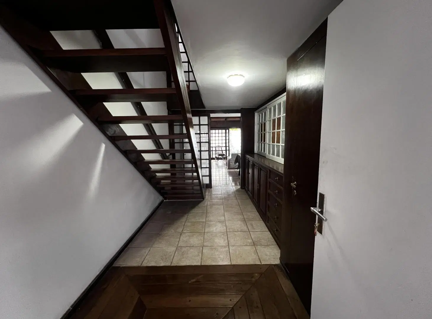 Casa en alquiler con cochera y patio en Colinas de Vélez Sarsfield 4