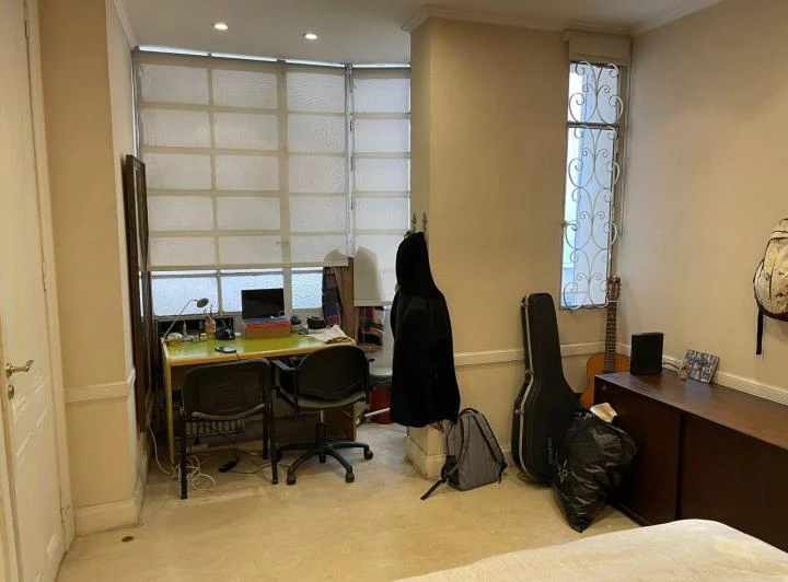 Foto de Venta Semipiso de Estilo Francés en Barrio Norte – Apto Profesional, imagen 2