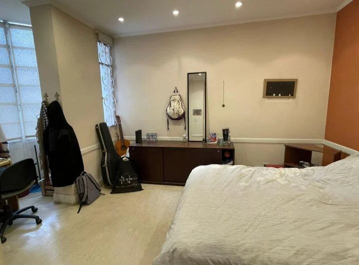 Foto de Venta Semipiso de Estilo Francés en Barrio Norte – Apto Profesional, imagen 5