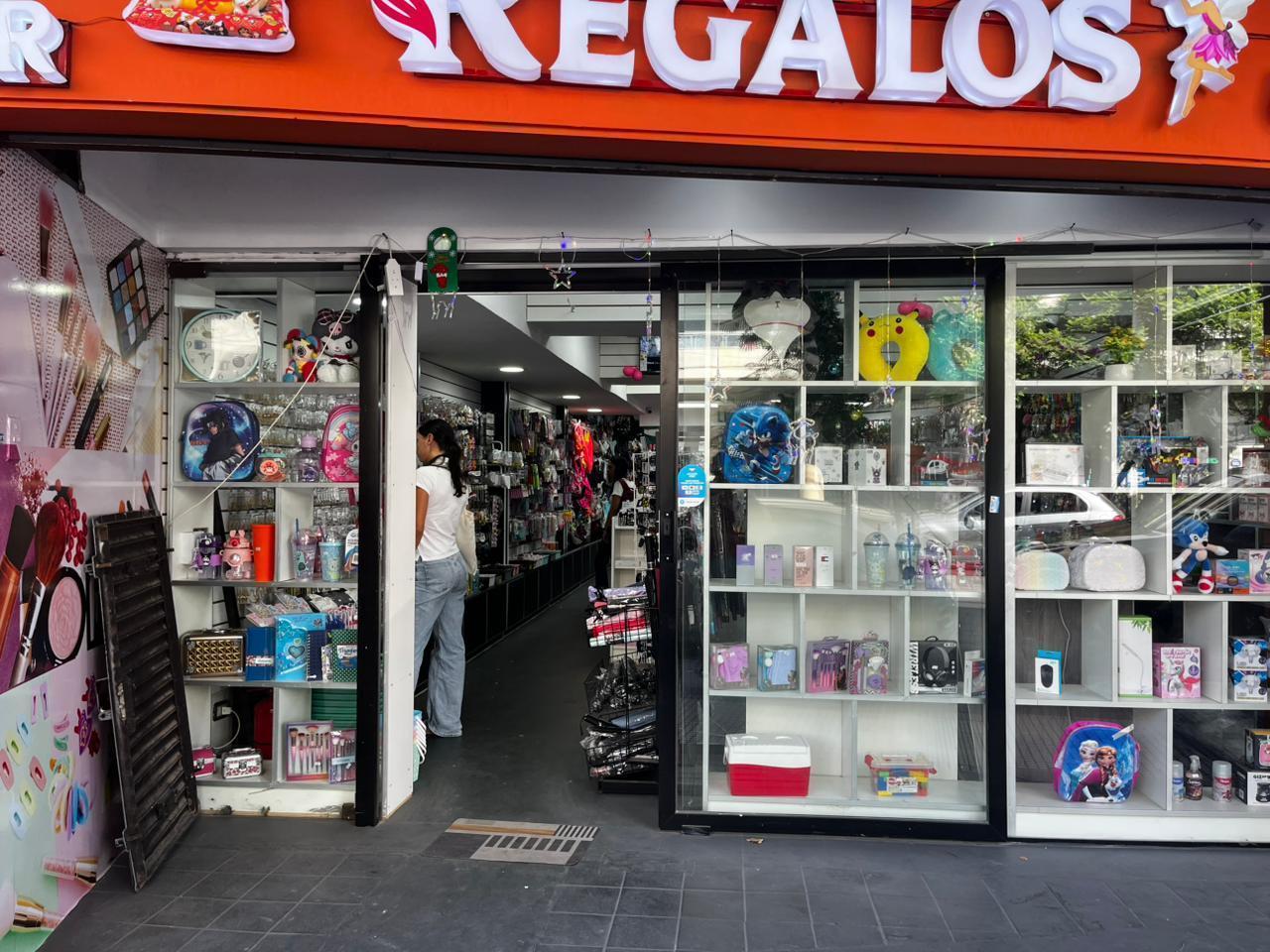 Foto de Local en Venta en Palermo. Zona muy comercial, imagen 4