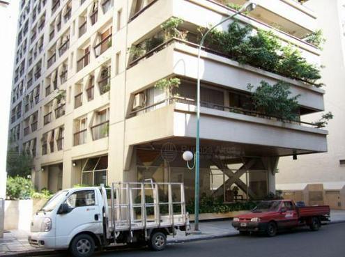 Foto de Amplio 3 ambientes con dependencias, cochera y baulera, en edificio, imagen 3