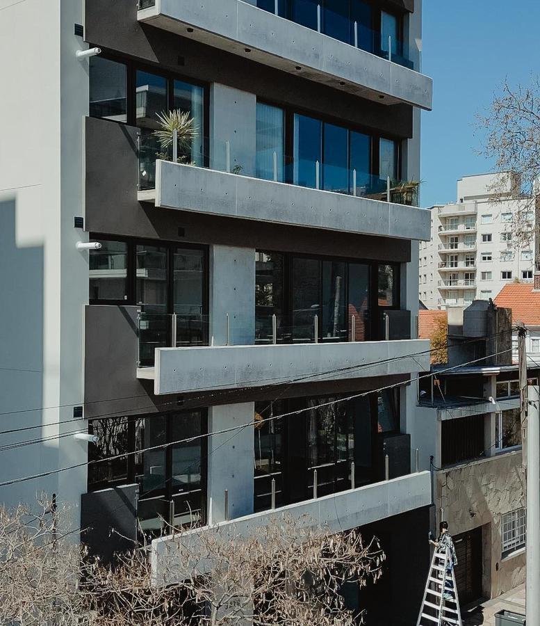 Venta - Departamento - Güemes - Piso a Estrenar - Balcón - Cochera - Parrilla 2