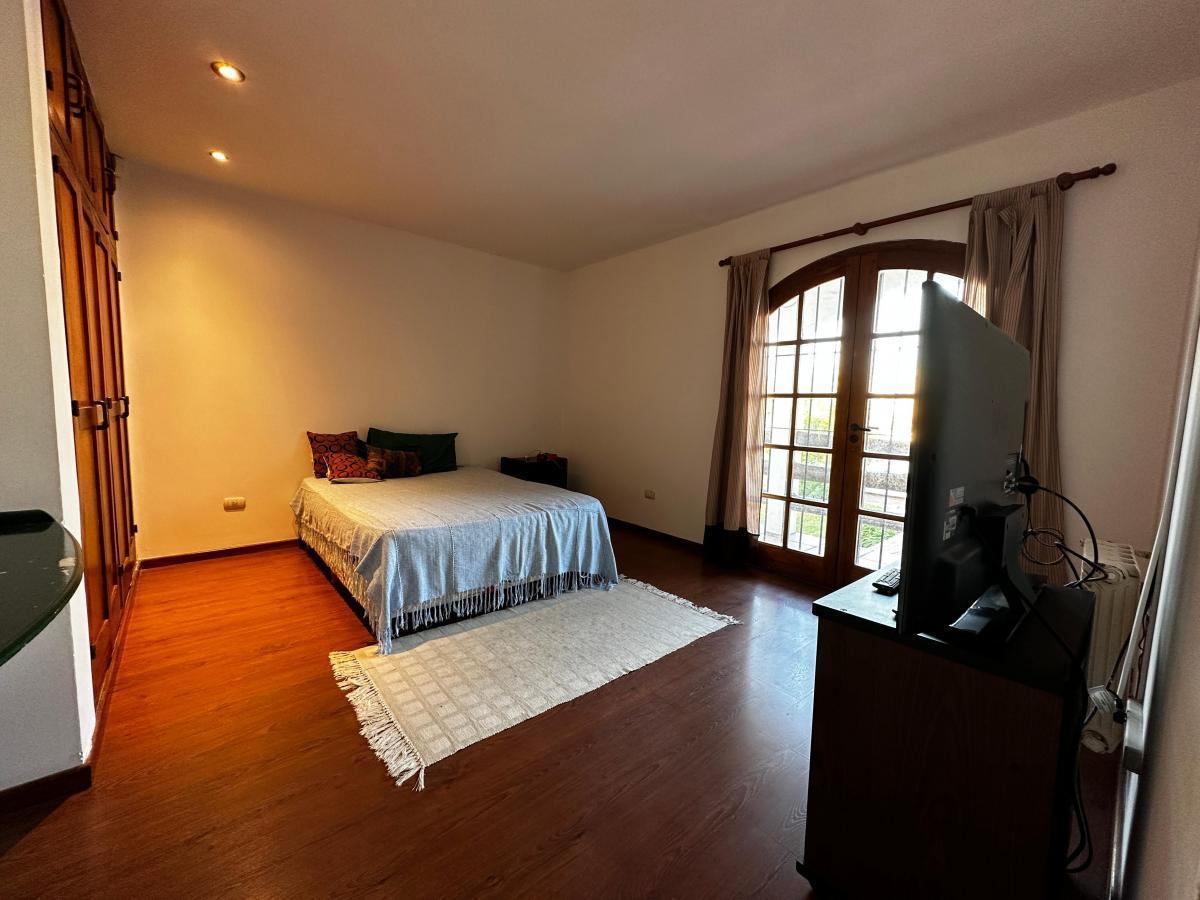 Venta Chalet - Parque Luro - Piscina con Jacuzzi - Parque - Patio - Parrilla 5