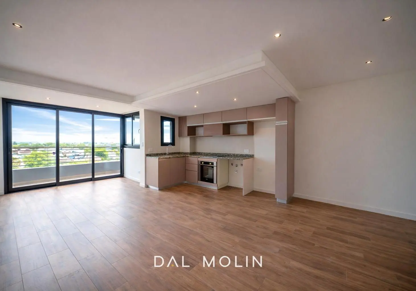VENTA | Departamento | Dos ambientes | San José | A estrenar | A la calle | Balcón | Quincho 3