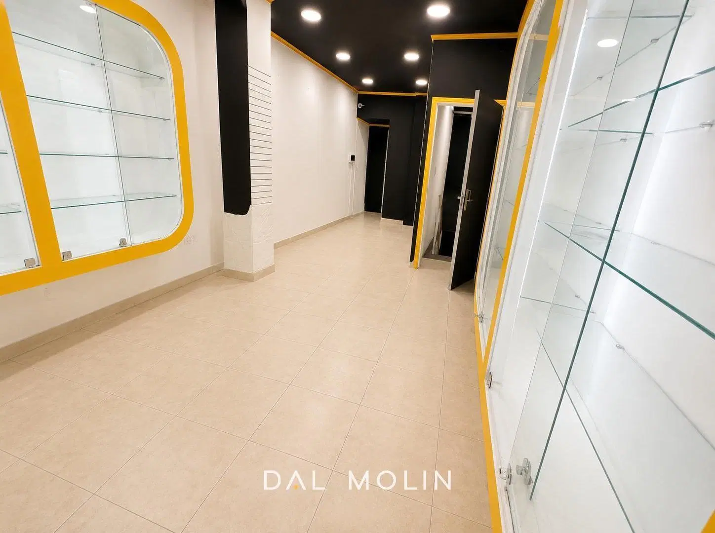 Local en alquiler | Centro de Mar del Plata | Comercial | Apto rubros | Alquiler 24 meses 2