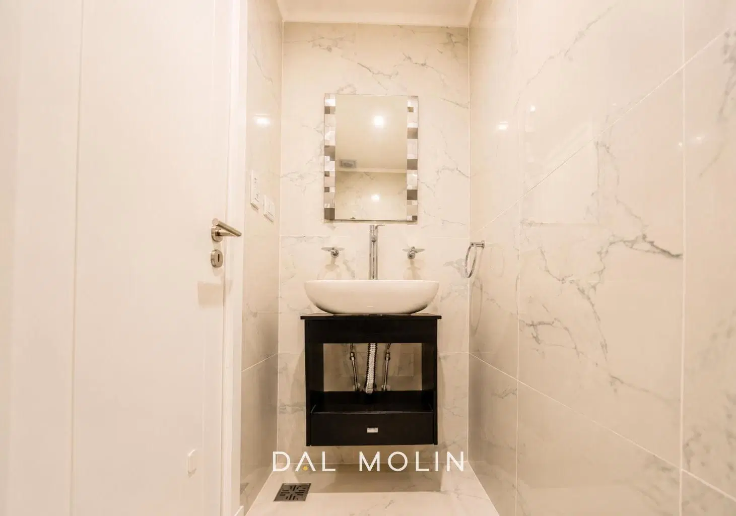 Venta | Departamento en La Perla | 3 ambientes | A estrenar | Balcón y espacio de cochera 4