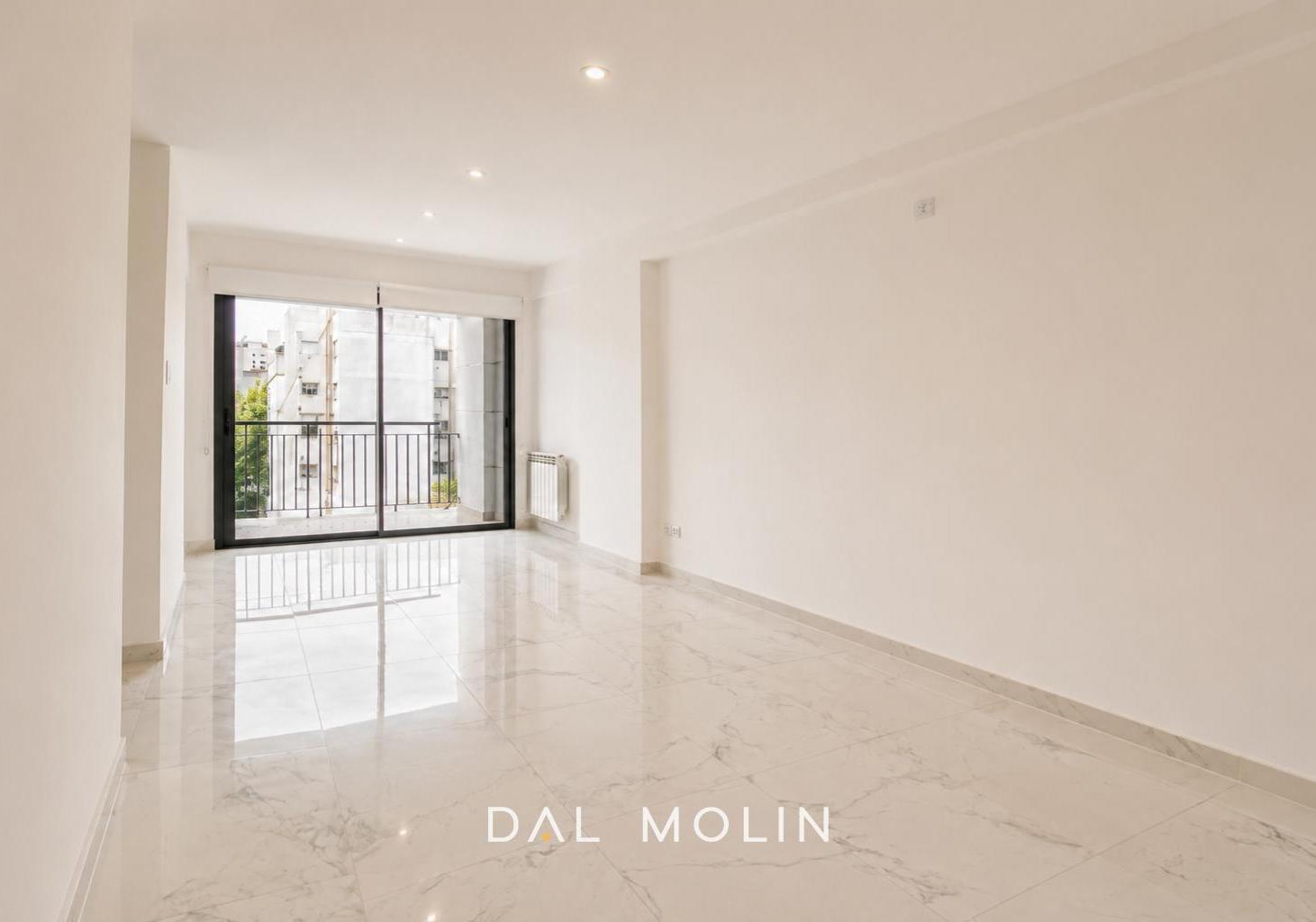 Venta | Departamento en La Perla | 3 ambientes | A estrenar | Balcón y espacio de cochera