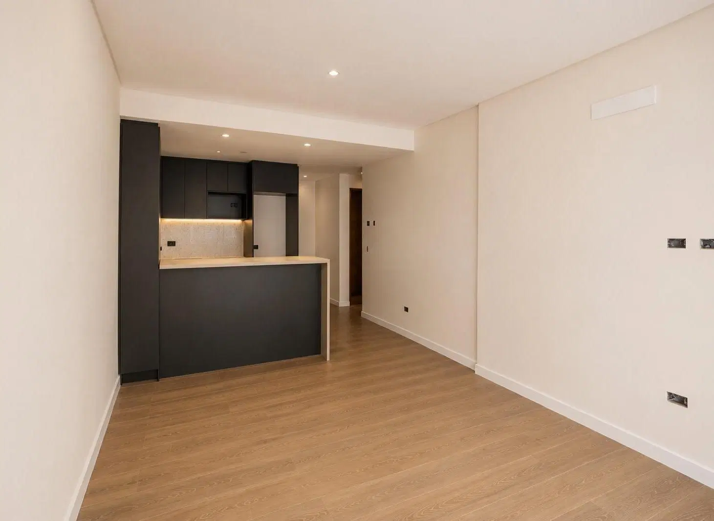 Venta | Departamento 2 ambientes | A estrenar | Centro | Frente vista al mar | Quincho | Cochera 1