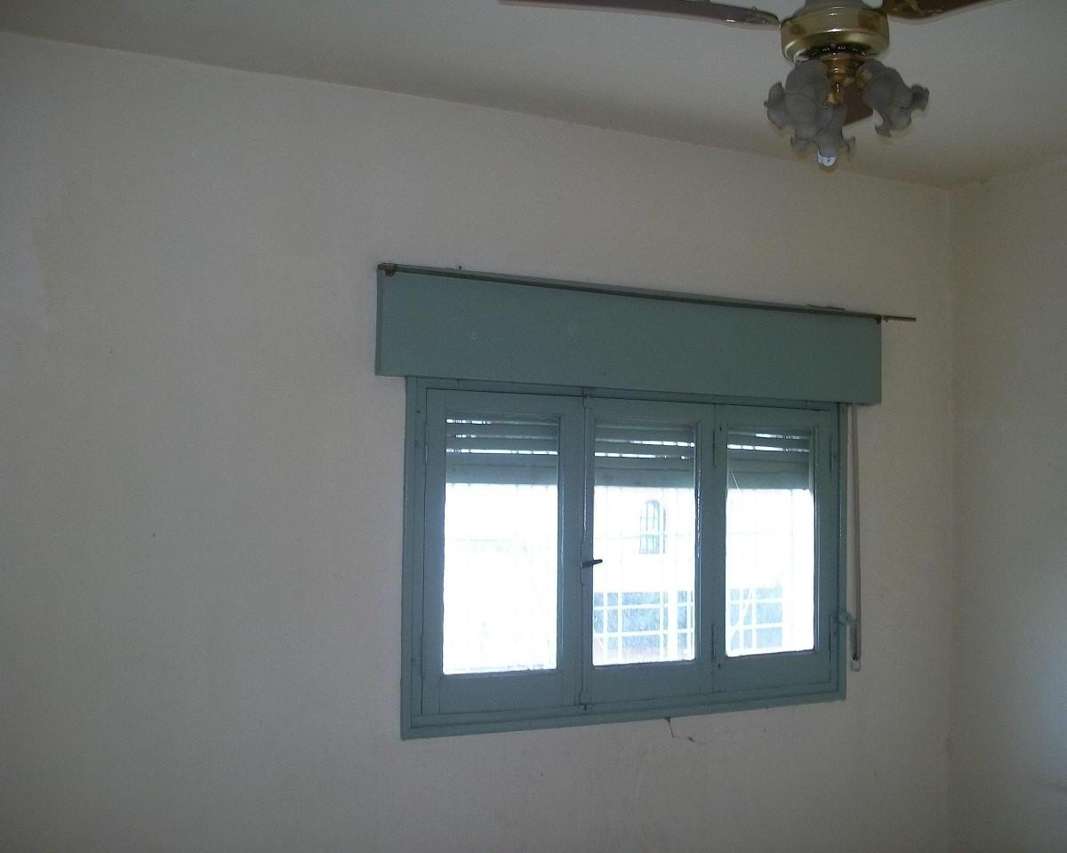 Venta Bº Colon Cadiz 2658 3 Dor, Gje y Patio 1