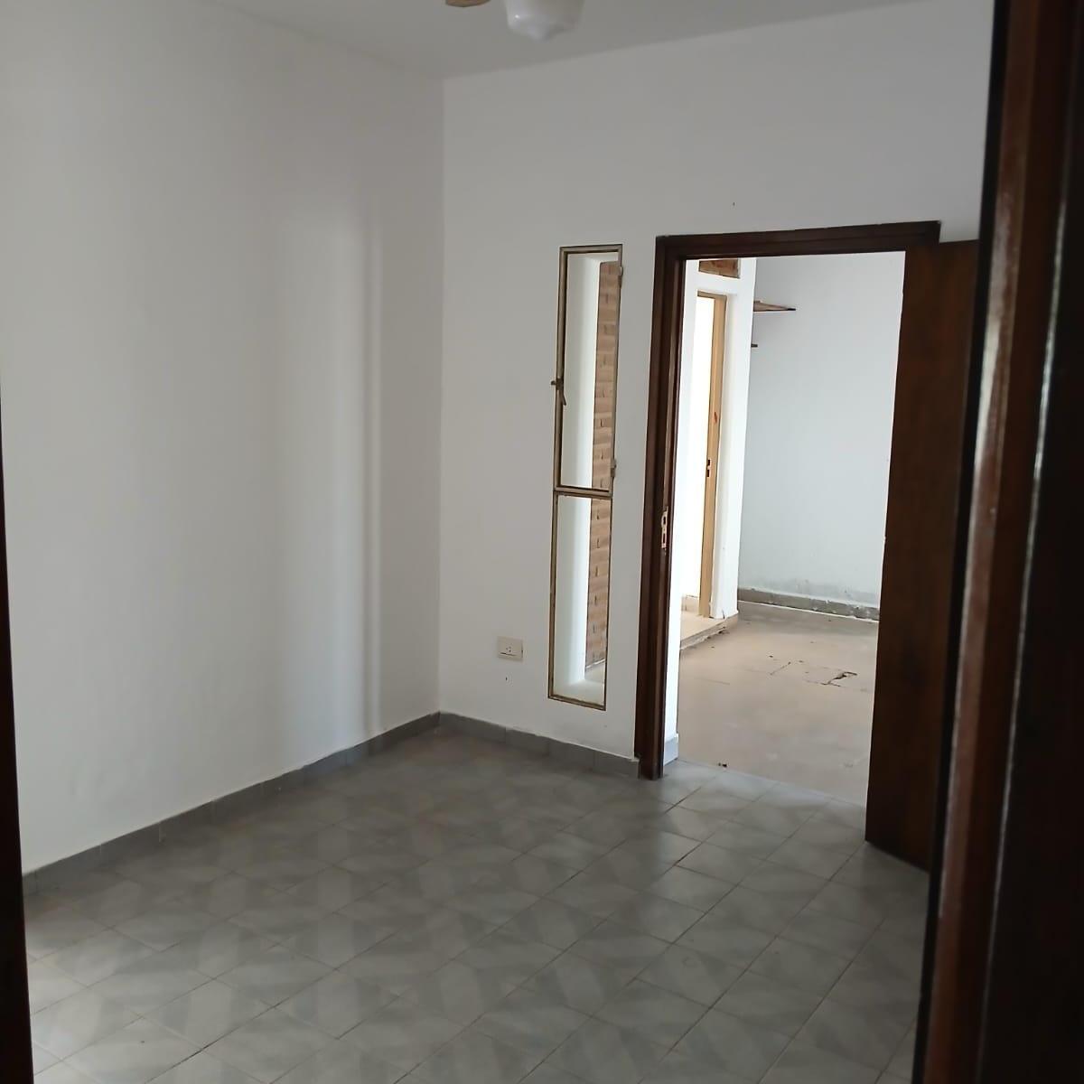 Venta Bº Jose Hernandez Saladillo 2885 Casa 2 Dormiorios 4