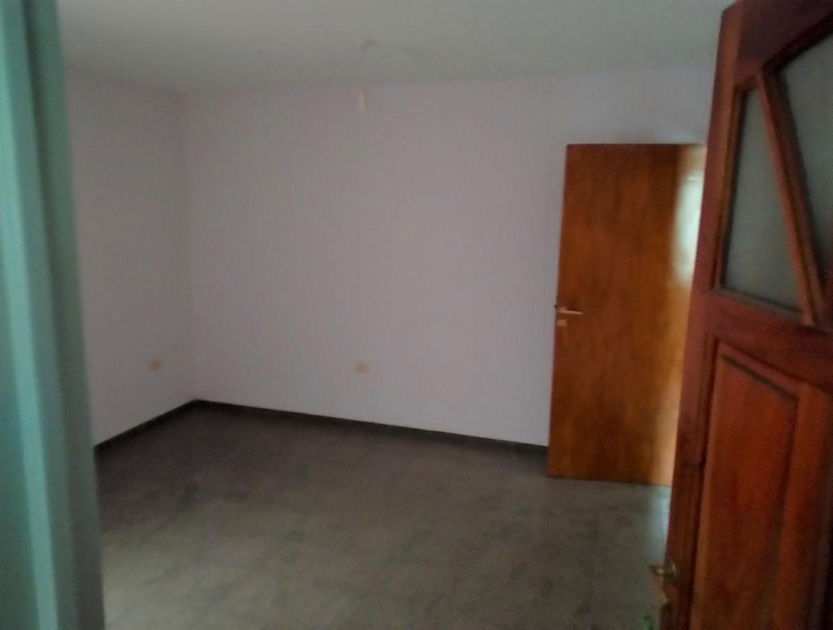 Alquiler Bº Sarmiento Sabattini 2467 Primer Piso 2 Dor 2 Baños 2