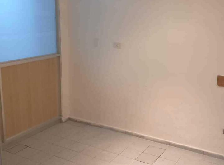 VENTA Bº CENTRO CHACABUCO 275 PB DEPARTAMENTO 3 DORMITORIOS 3 BAÑOS 2 PATIOS  5