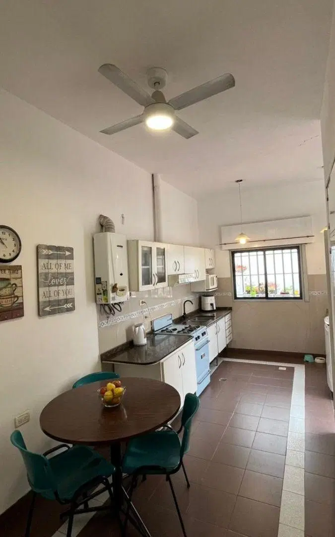 VENTA Bº CRISOL PASAJE SEGOVIA 2432 CASA 3 DOR A 5 MINUTOS DE CIUDAD UNIVERSITARIA 5