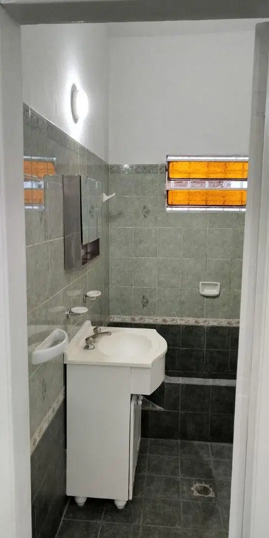 VENTA Bº FERROVIARIO MITRE UNION FERROVIARIA 2232 CASA + DEPTO 2