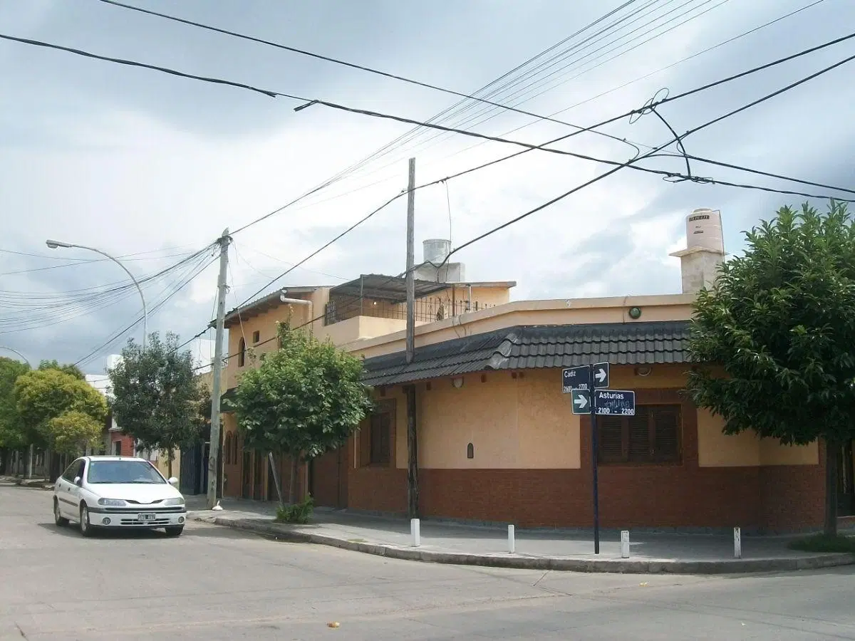 ALQUILER Bº COLÓN CADIZ 2695 PA DEPTO 1 DORMI+ ESCRITORIO + TERRAZA 3