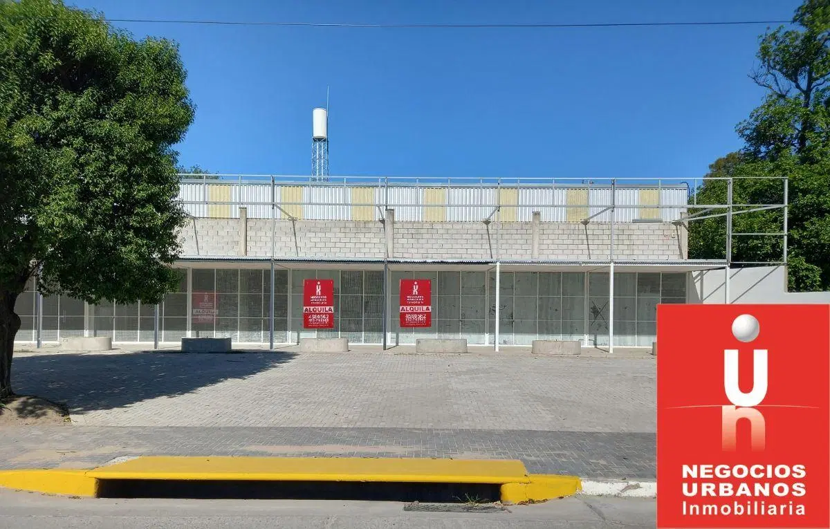 ALQUILER LOCAL AVENIDA 11 SEPTIEMBRE 3071 LOCAL 6 y 7 DE 120M2 4
