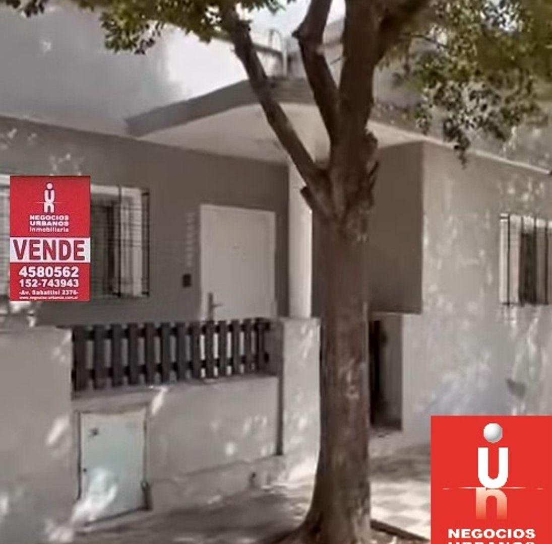 VENTA Bº CRISOL PASAJE SEGOVIA 2432 CASA 3 DOR A 5 MINUTOS DE CIUDAD UNIVERSITARIA