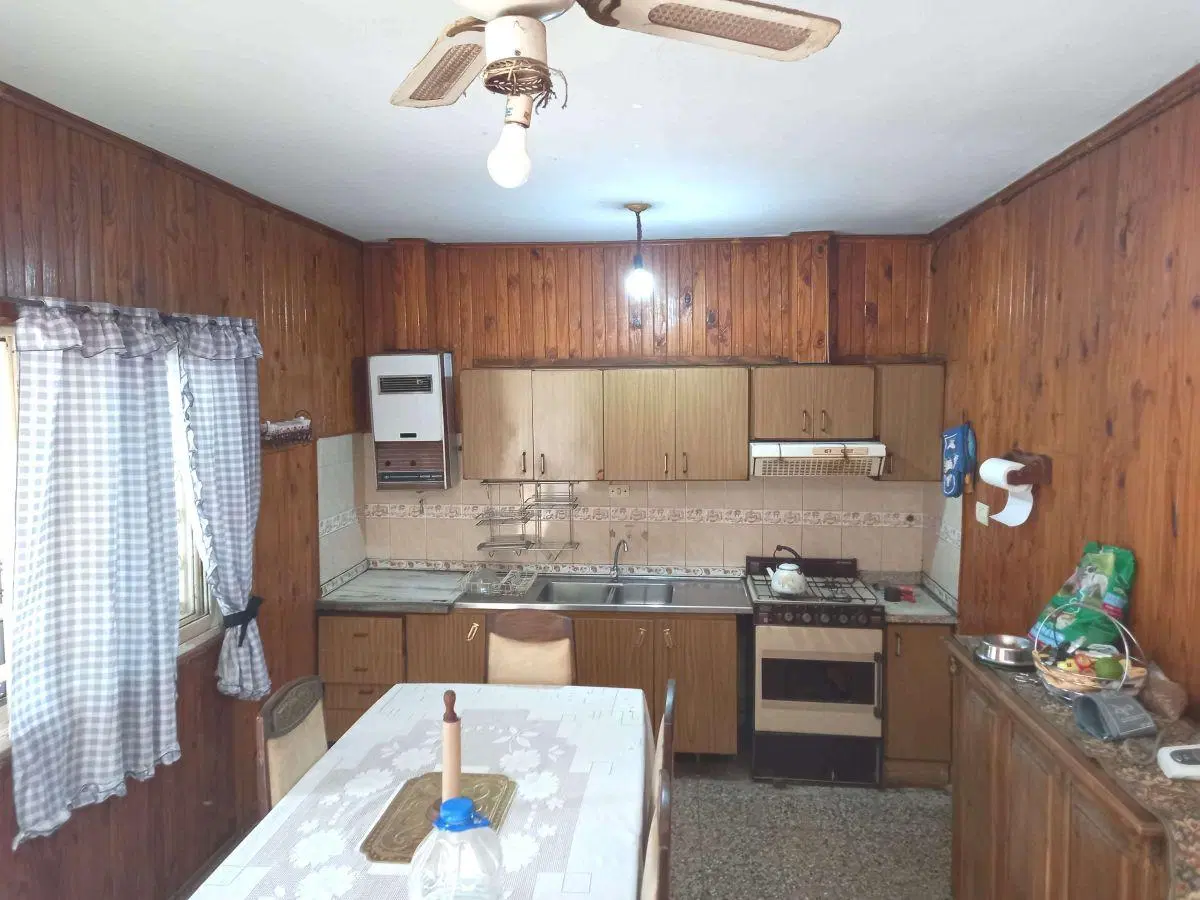 REMATE PRÓXIMO LIQUIDO VENTA Bº SAN CARLOS PAZ 2654 CASA 4 DORMITORIOS + 3 BAÑOS 1