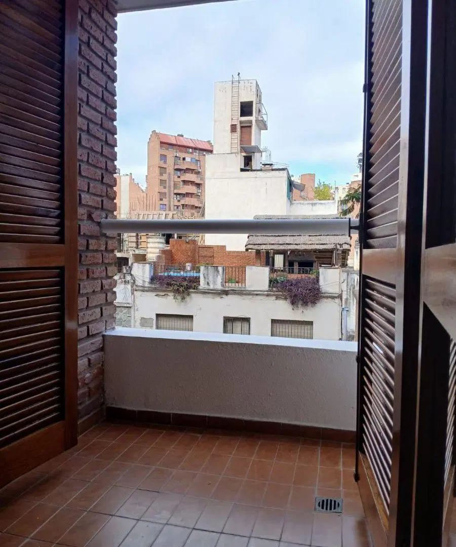 ALQUILER Bº NUEVA CÓRDOBA PASAJE CARLUCCI 71 3A 1 DOR + COCINA SEPARADA + BALCÓN A METROS DE 2
