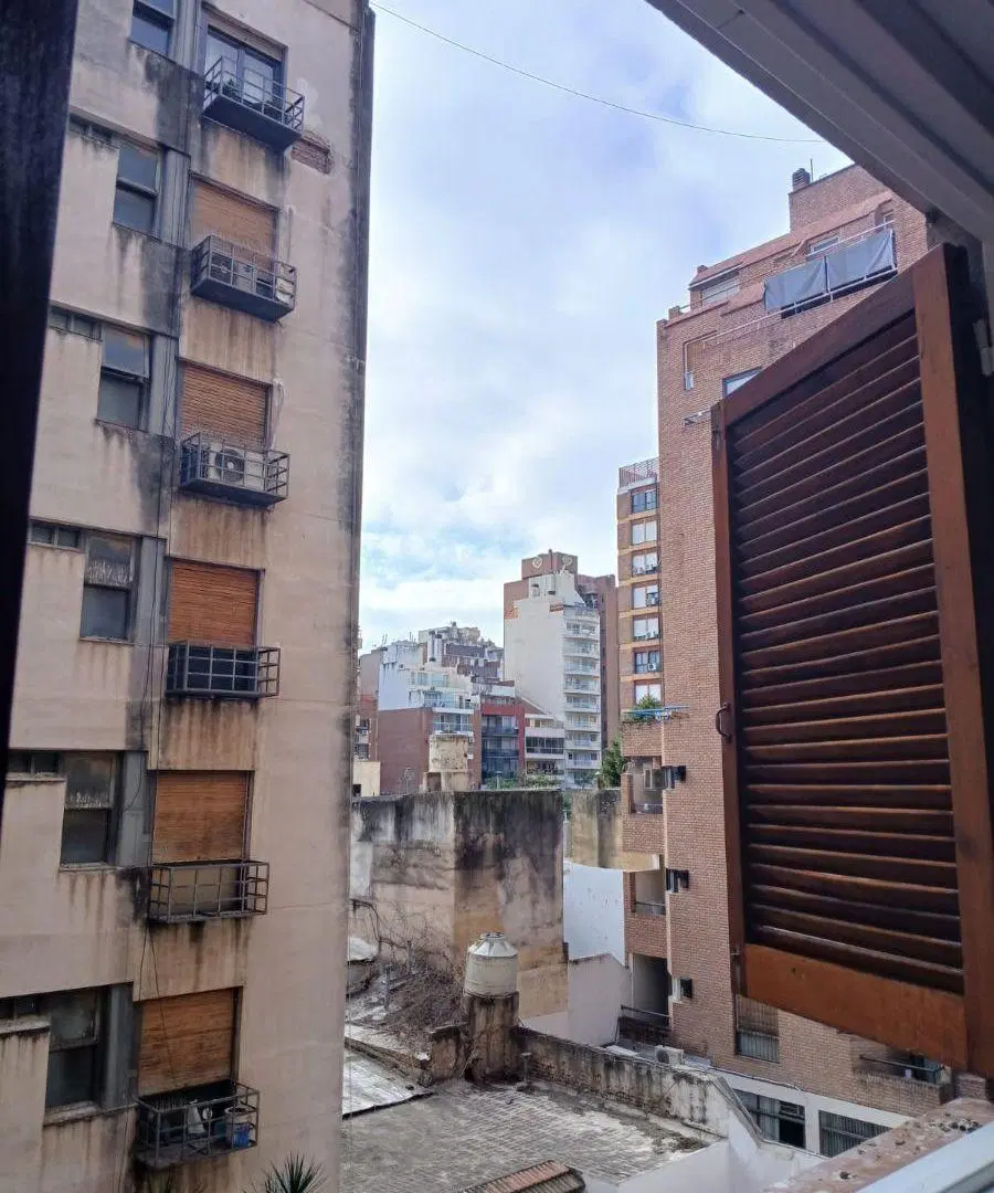 ALQUILER Bº NUEVA CÓRDOBA PASAJE CARLUCCI 71 3A 1 DOR + COCINA SEPARADA + BALCÓN A METROS DE 5